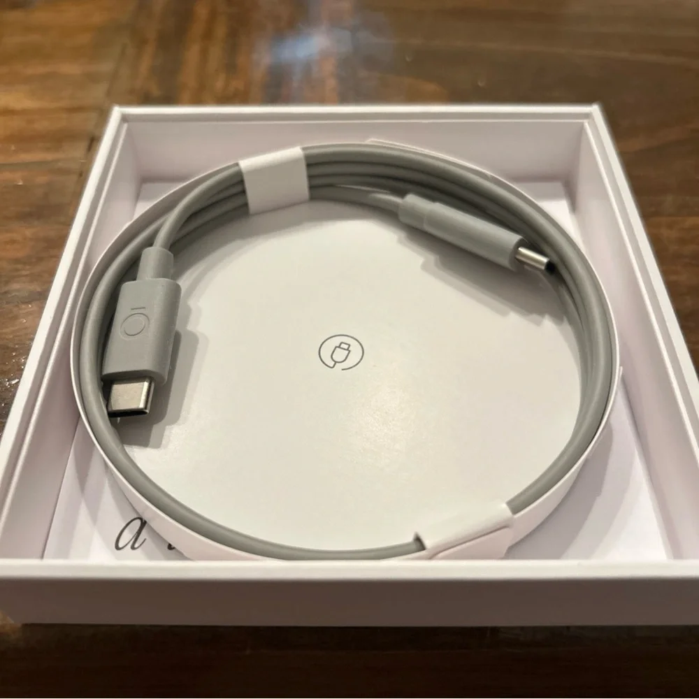 Oura Ring Generation 4 - Silver, Size 8